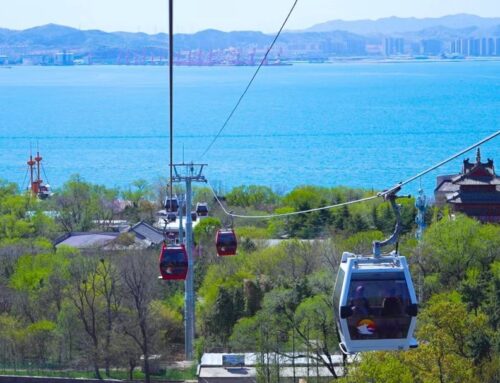 China: Seilbahn für einen Küstenort