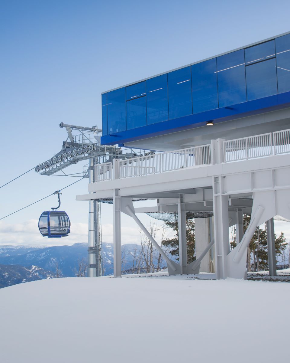 web big-sky-resort-events-winter-explorer-gondola-grand-opening-2025Claire-Lichtwardt-9348